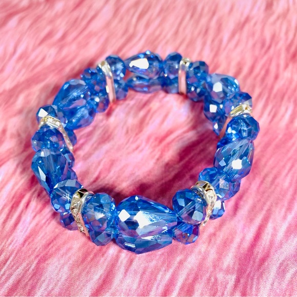 Bright blue Austrian crystal and CZ gorgeous 2 strand stretch bracelet - Picture 4 of 5